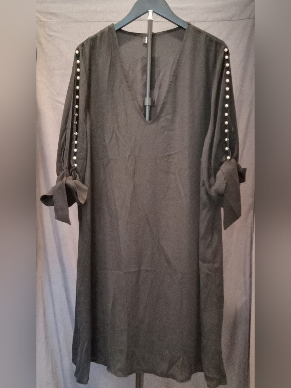 Pearl-Trim Black V-Neck Midi Dress with Tie Sleeves